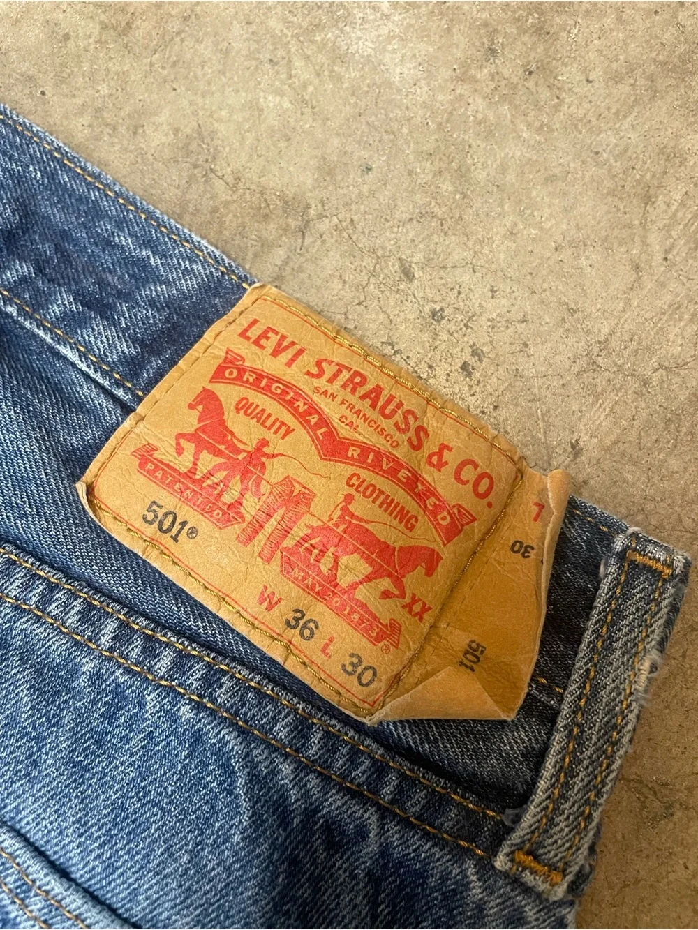 Levi's 501 Straight Fit Jeans